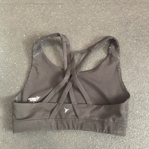 Old Navy Active Black Sports Bra - Picture 2 of 2